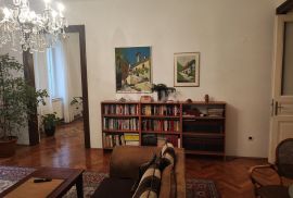 RIJEKA-CENTAR, GOSPODSKI 4skl stan na frenkventnoj lokaciji, Rijeka, Wohnung