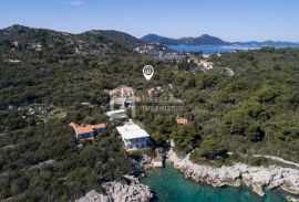Prodaja građevinskog zemljišta s lokacijskom dozvolom na otoku Koločepu, blizina Dubrovnika, Dubrovnik - Okolica, Γη