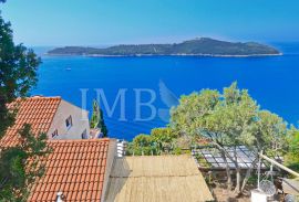 EKSKLUZIVNO! Tradicionalna kamena kuća na prestižnoj lokaciji s pogledom na Stari grad, more, otok Lokrum - Dubrovnik, Dubrovnik, Famiglia