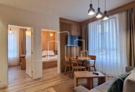 Opremljen nov apartman od 40m2 dvije spavaće u sklopu novog naselja nadomak Snježna dolina Resorta i staze Trnovo, Pale, Apartamento