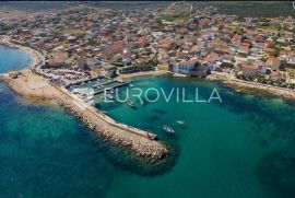 Zadar, Ražanac, Građevinsko zemljište s pogledom na more, Ražanac, Arazi