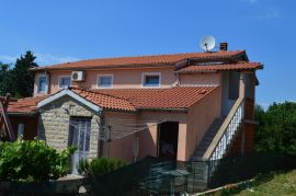 Kuća sa dva stana na prodaju, Pula, Istra, Pula, Haus