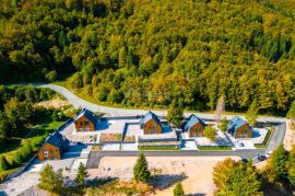 GORSKI KOTAR, RAVNA GORA - 5 planinskih vila vrhunskog dizajna, Ravna Gora, Дом