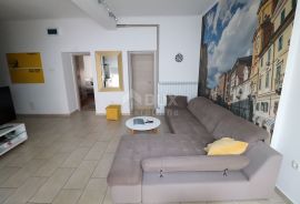 RIJEKA, CENTAR - Moderni 2S+DB stan/apartman za najam, Rijeka, Apartamento