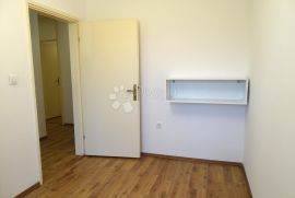 Škurinje, PRILIKA  - idealan obiteljski stan !, Rijeka, Appartamento