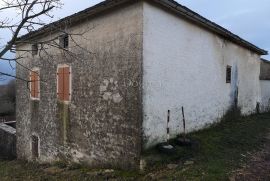 Kuća s imanjem u Lindaru, Pazin - Okolica, Casa