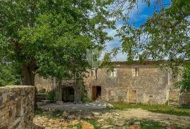 Centralna Istra, odlična kuća sa dozvolom za renovaciju, Sveti Petar U Šumi, Casa