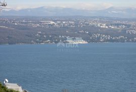 OPATIJA- stan 102m2 DB+3S s panoramskim pogledom na more + okućnica, Opatija, Daire