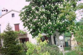 Imanje sa kućom i dvije starine, Boljun, Istra, Lupoglav, Famiglia