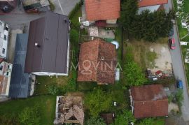 Kuća na dva sprata sa okućnicom Kobilja Glava, Sarajevo Centar, Haus