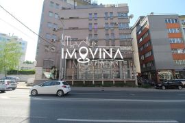 Višenamjenski poslovni prostor na tri etaže Kovačići, Novo Sarajevo, Gewerbeimmobilie