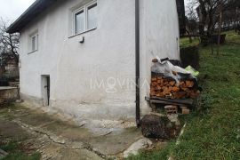 Kuća sa voćnjakom od 561m2, Boljakov Potok, Sarajevo Novi Grad, Maison