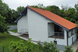 Prodajem novoizgradjenu kucu 5.5km od centra Kragujevca, Kragujevac - grad, House