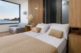 EKSKLUZIVNA PRODAJA! LUXURY ROOMS, BAČVICE, Split, Εμπορικά ακίνητα