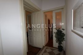Zagreb, Deželićeva – stan 94 m2, 3 soban s balkonom, adaptiran 2019, Donji Grad, Flat