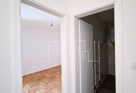 Komforan stan sa jednom spavaćom 49.5m² Novogradnja Pale, Apartamento