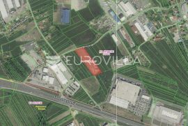 Zagreb, Sesvete, 7567 m2, atraktivno građevinsko zemljište u poslovnoj zoni Jelkovec, Zagreb, Land