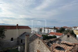 Zadar, Diklo - kuća - višeetažni stan 120m2 u blizini mora! 255000€, Zadar, Daire