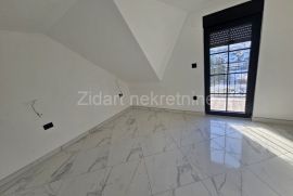 Nova lux Smart Home kuća 81m2 i dvorište,Preporuka, Čajetina, Casa