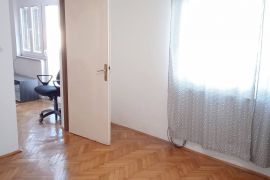 Dvosoban stan na prodaju, Pula, Istra, Pula, Appartamento