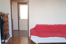 Dvosoban stan na prodaju, Pula, Istra, Pula, Appartamento