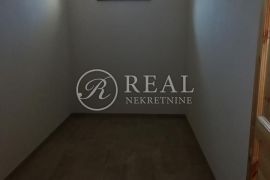 Super kvalitetna i bogato opremljena novogradnja, 3S+DB od 105 m2, Viškovo, Διαμέρισμα