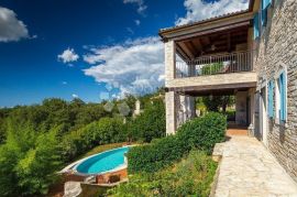 Jedna od najljepših villa u Istri, Tinjan, Famiglia