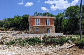 Labin, obnovljena kamena kuća s pogledom na more, Labin, House
