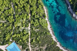 Atraktivno zemljište na Top Lokaciji, Korčula, Γη