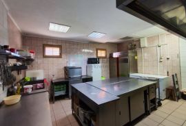 Restoran-seosko imanje-smještajni objekt 360 m2+30.000 m2, Jalžabet, Propriedade comercial