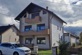 Kuća prodaja Vrbovec  300 m2 + poslovni prostor, Vrbovec, Haus