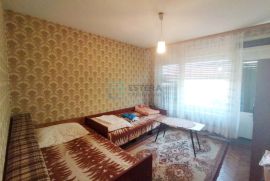 Kuća prodaja Varaždin Breg 130 m2 - 90.000 €, Gornji Kneginec, Maison