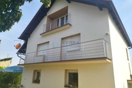 Kuća prodaja Varaždin 237,89 m2, Gornji Kneginec, Σπίτι