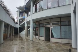 Poslovni prostor prodaja Okretište Borongaj 30,87 m2, Zagreb, Immobili commerciali