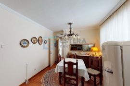 Kuća prodaje Vrbovec centar 233m2 uređeno NOVA niža cijena!!!, Vrbovec, Casa