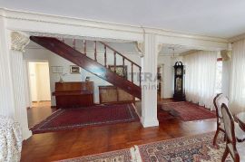 Kuća prodaje Vrbovec centar 233m2 uređeno NOVA niža cijena!!!, Vrbovec, Casa