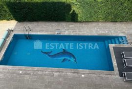 Fažana, luksuzna kuća sa bazenom - 100 m od mora, Fažana, Kuća