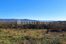 Građevinsko zemljište 1005 m2 sa panoramskim pogledom, Marčana, Terreno