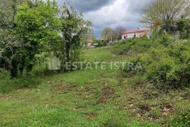 Veliko povoljno građevinsko zemljište, Barban, Land