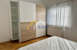 Trosoban stan-Novi Zagreb Horvati-700 eur, Brezovica, Appartment