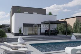 OPATIJA, MATULJI - obiteljska kuća u izgradnji 156m2 s bazenom + okoliš 600m2, Matulji, Maison