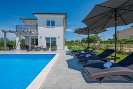 Moderna villa za odmor, Poreč,okolica, Istra, Poreč, Famiglia