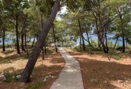 Dalmacija, Imanje na otoku s vlastitim pristaništem za brod, Trogir, Casa