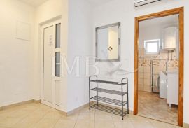 Apartmani 82 m2 - 101 m2 | Uhodan posao iznajmljivanja | Atraktivna lokacija | Dubrovnik, Dubrovnik, Appartement