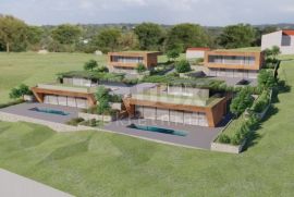 ISTRA, MOTOVUN, OKOLICA - Projekt za izgradnju 4 vile s bazenom, Karojba, Zemljište