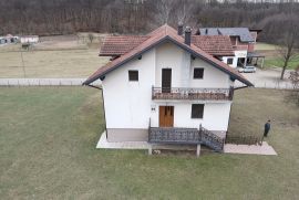 KUĆA - SKAKAVCI - 324m2 (Opština Prnjavor), Prnjavor, Дом