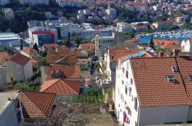 Rijetkost na tržištu - kuća u izgradnji u Gružu, Dubrovnik, Casa