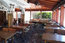 Ekskluzivno : Restoran na atraktivnoj turističkoj lokaciji, Baška, Ticari emlak