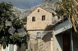 Kamena kuća s građevinskom zemljištem- Jels, Jelsa, بيت