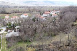 Imotski Kamenmost građevinsko zemljište 800 m2, Imotski, Terrain